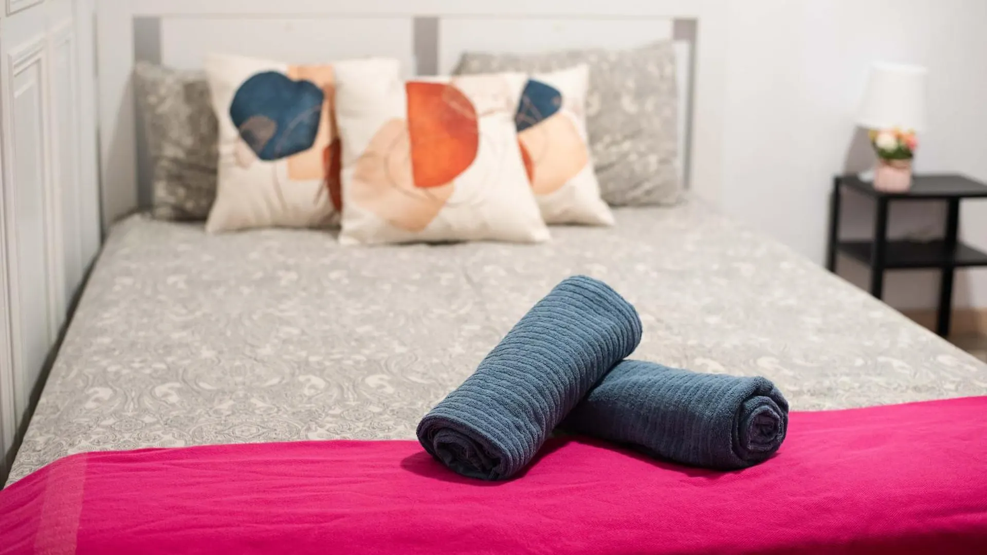 Hostel Crisqueen Flat Barcelona Spanien