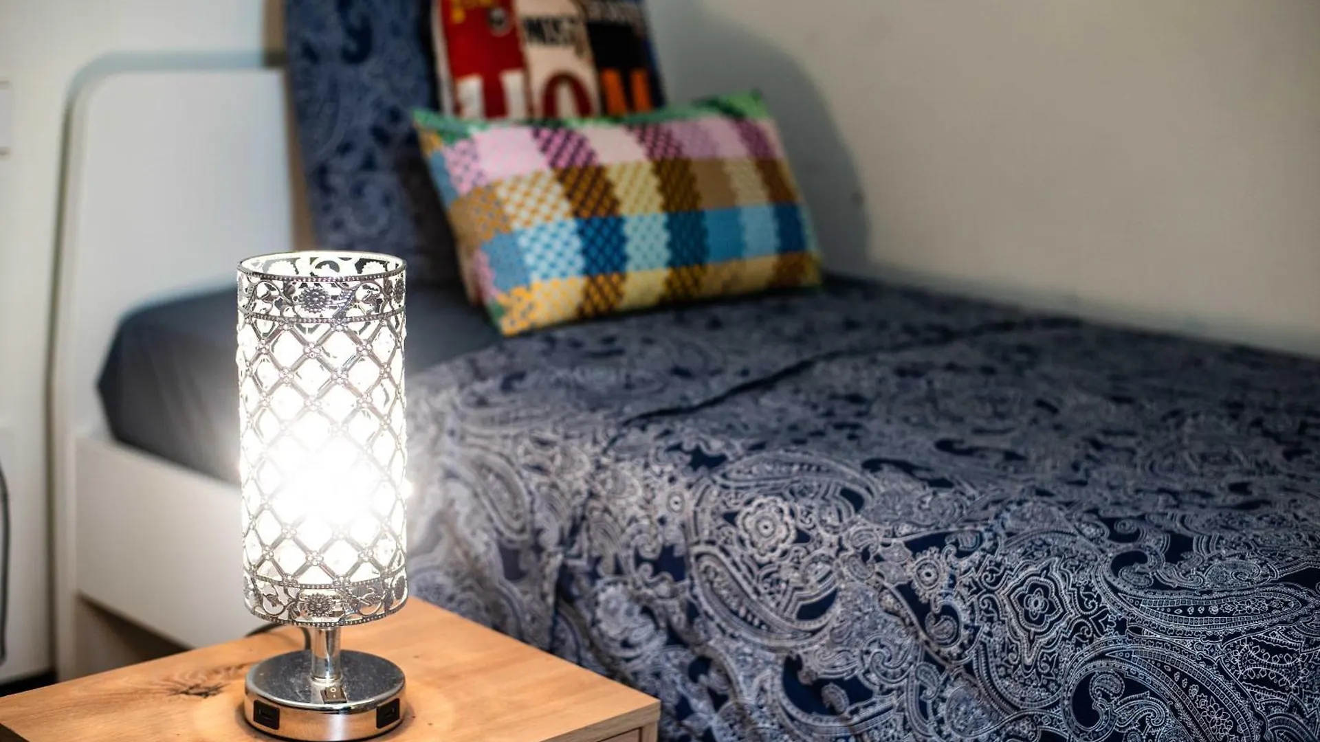Crisqueen Flat Hostel Barcelona